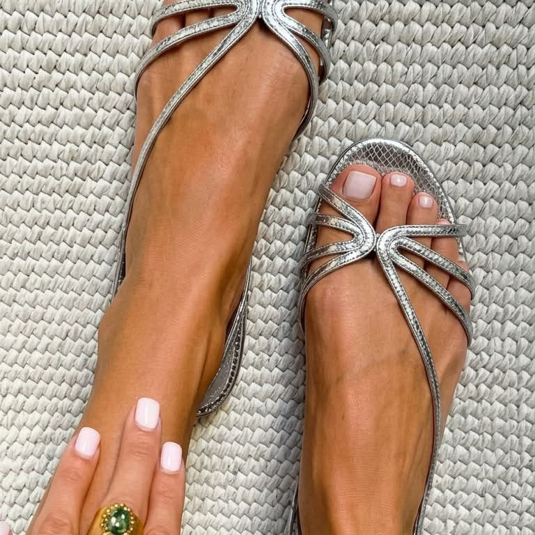 Ginevra | Sandalias Doradas Elegancia Veraniega