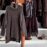 Ležerni dvodelni set sa čipkom i rolka-kragnom