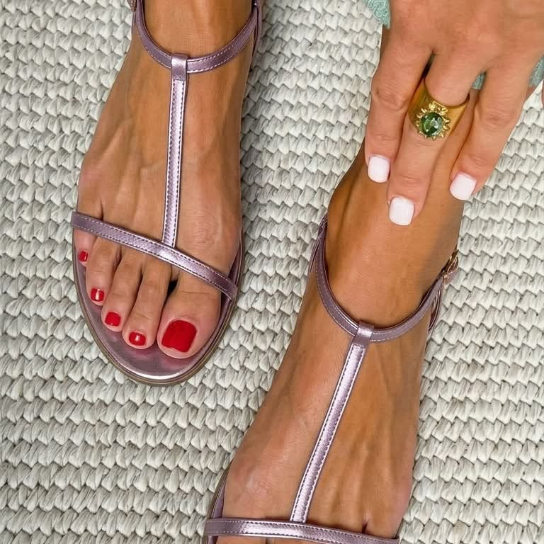 Rosalba | Sandalias Doradas Primavera