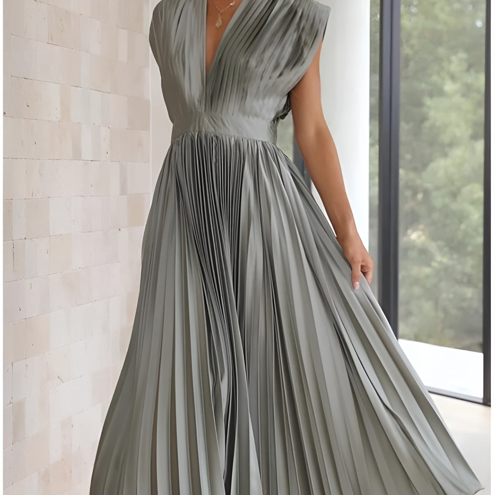 Selina | Ärmelloses Kleid mit Falten und Reißverschluss
