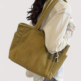Olívia - Samt Schultertasche