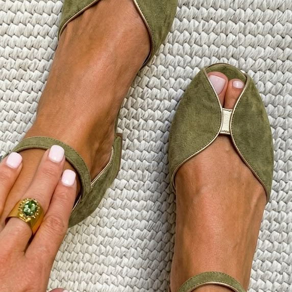 Olivia | Sandalias Elegantes en Color Salvia