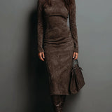 Auriane | Midi-Suede-Kleid mit hohem Kragen
