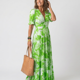 Juliette | Midikleid mit Blumen, kurzen Ärmeln und V-Ausschnitt