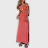 Bianca – Vestido con Escote Profundo y Cortes