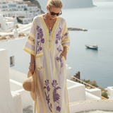Iris | Maxikleid mit floralen Streifen, V-Ausschnitt und halblangen Ärmeln