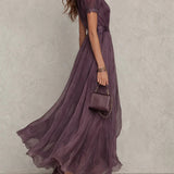 Flavia - Vestido largo morado con escote en forma de llave para mujeres