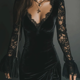 Luna | Mini haljina od somota sa čipkastim detaljima