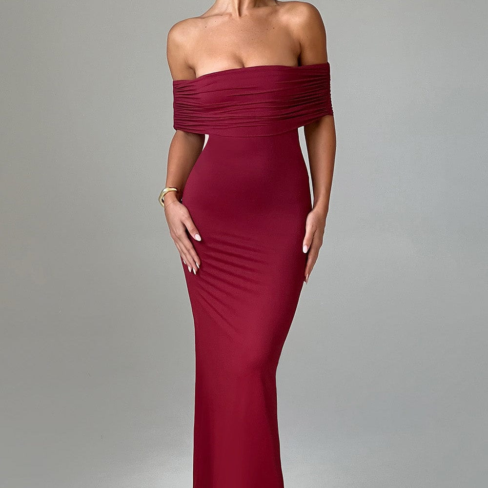 Tindra | Elegantes Maxikleid im Bardot-Stil