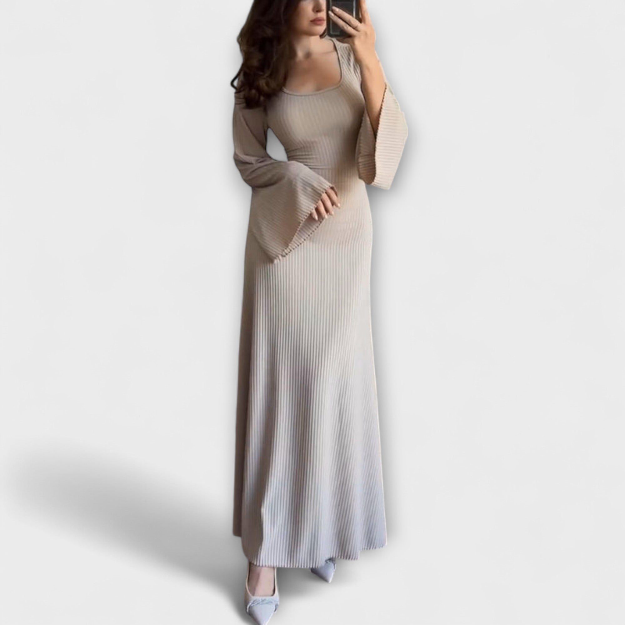 Jocelyn - Vestido de Punto Estilizado con Detalle en la Cintura