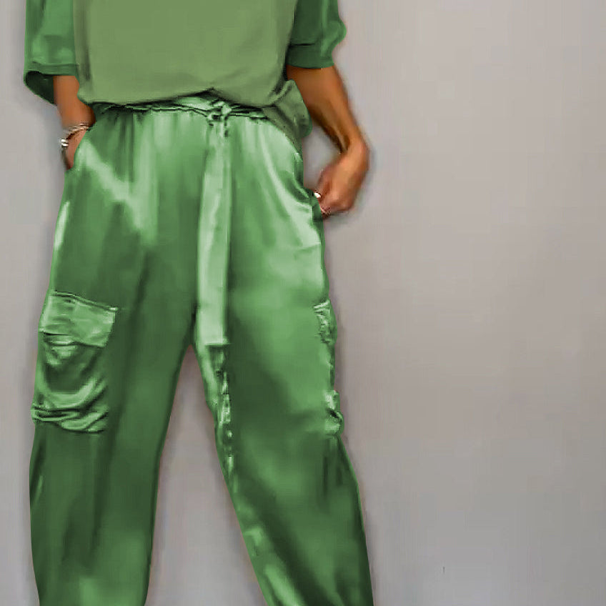 EMMY – STILSKI LEŽERNI SATENSKI KOMPLET