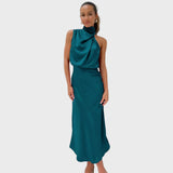 Benthe | Vestido Midi con Diseño Off-the-Shoulder